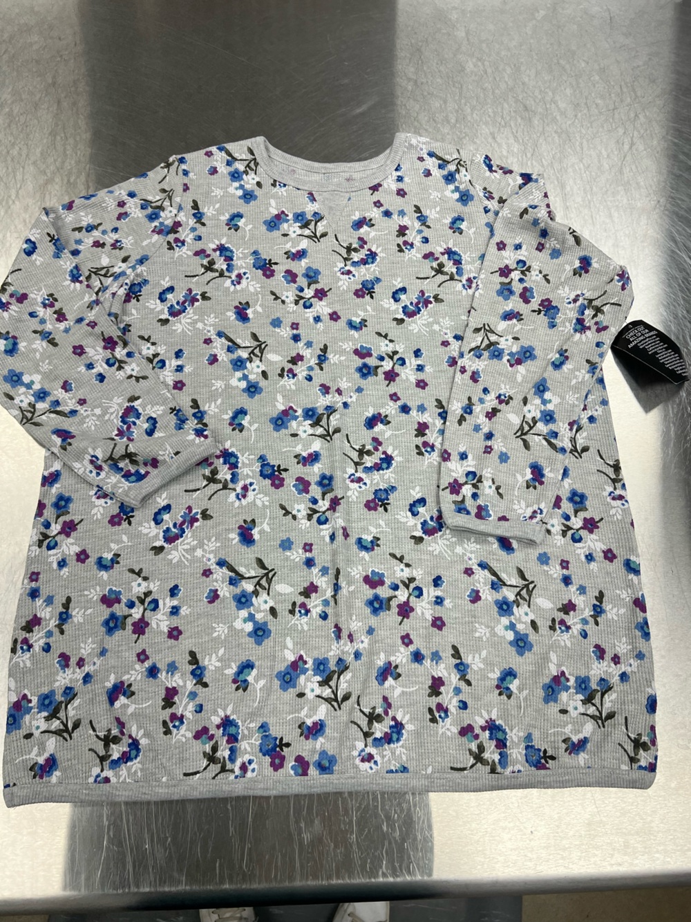 Woman Within Gray Floral Long Sleeve Thermal Top Women’s 22/24